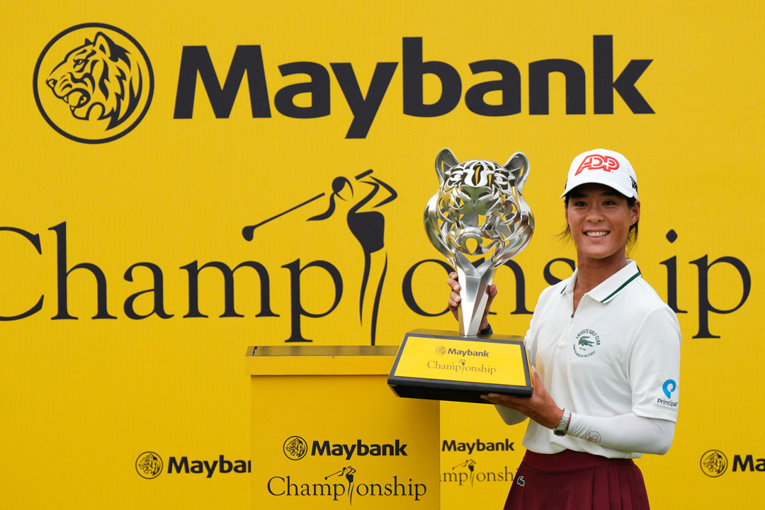 Maybank Championship 2023 Champion; Celine Boutier from France, received the Tiger Trophy
