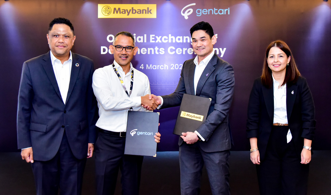 Official exchange of documents ceremony between Maybank and Gentari